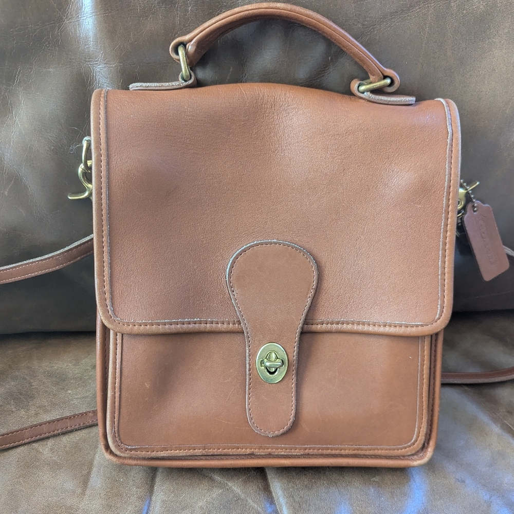 Vintage Coach Bag in very good condition